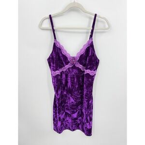 Intimate Attitudes Velvet Chemise Womens‎ 1X Purple Lace Trim Floral Nightgown